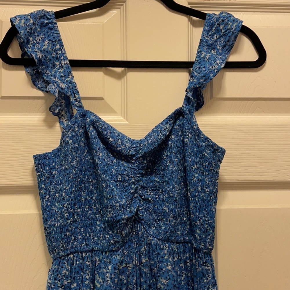Women’s high low dress NWT never worn